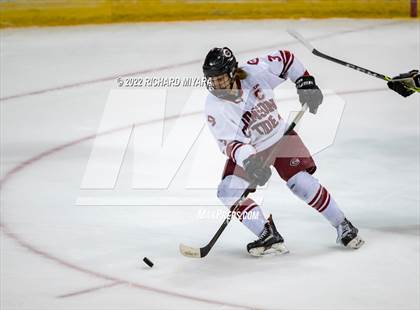 Thumbnail 1 in Bedford vs Concord (NHIAA D1 Final) photogallery.