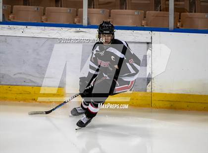 Thumbnail 1 in Bedford vs Concord (NHIAA D1 Final) photogallery.