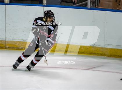 Thumbnail 3 in Bedford vs Concord (NHIAA D1 Final) photogallery.