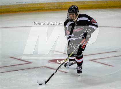 Thumbnail 3 in Bedford vs Concord (NHIAA D1 Final) photogallery.