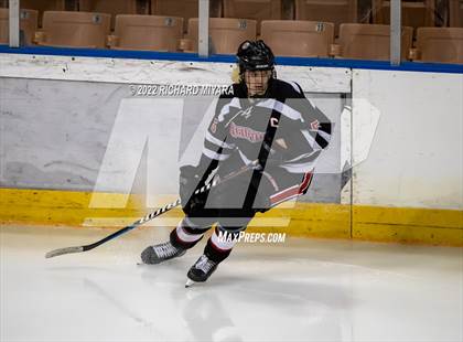 Thumbnail 2 in Bedford vs Concord (NHIAA D1 Final) photogallery.