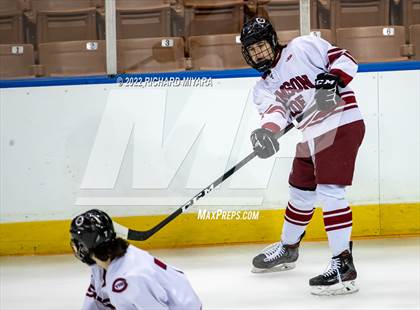 Thumbnail 1 in Bedford vs Concord (NHIAA D1 Final) photogallery.