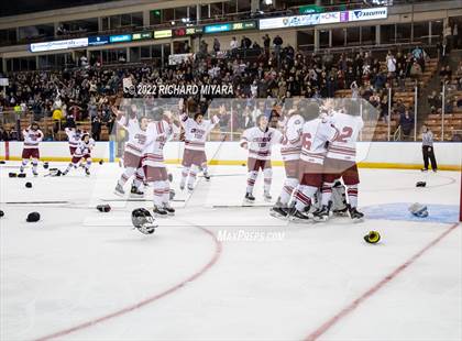 Thumbnail 1 in Bedford vs Concord (NHIAA D1 Final) photogallery.