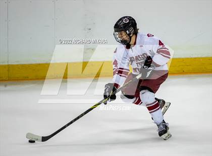 Thumbnail 3 in Bedford vs Concord (NHIAA D1 Final) photogallery.