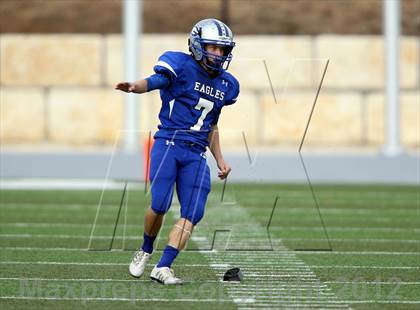 Thumbnail 1 in Georgetown vs. Rouse (UIL 4A Division 2 Semifinal) photogallery.