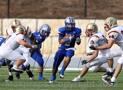 Thumbnail 3 in Georgetown vs. Rouse (UIL 4A Division 2 Semifinal) photogallery.