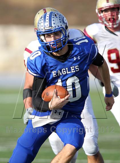 Thumbnail 1 in Georgetown vs. Rouse (UIL 4A Division 2 Semifinal) photogallery.