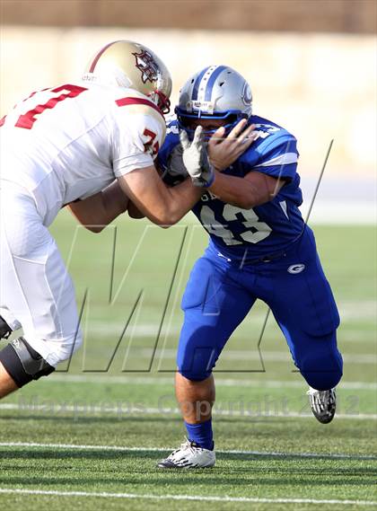 Thumbnail 2 in Georgetown vs. Rouse (UIL 4A Division 2 Semifinal) photogallery.
