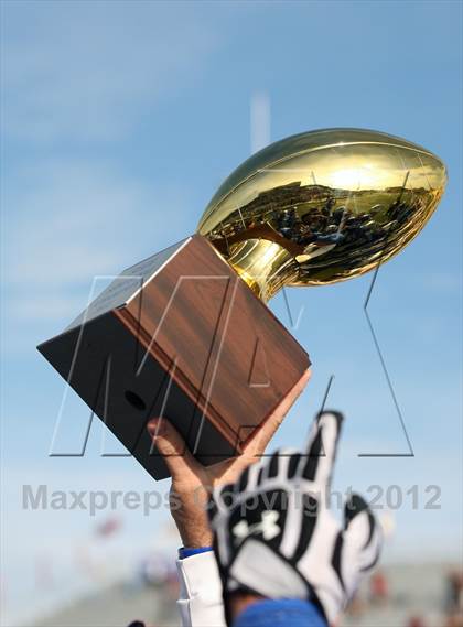 Thumbnail 3 in Georgetown vs. Rouse (UIL 4A Division 2 Semifinal) photogallery.