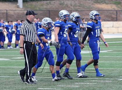 Thumbnail 1 in Georgetown vs. Rouse (UIL 4A Division 2 Semifinal) photogallery.