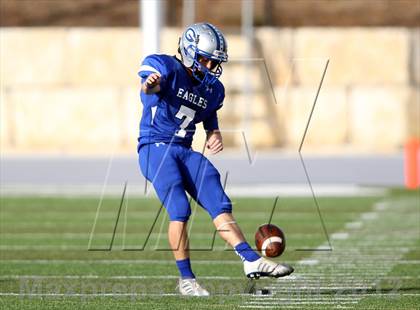 Thumbnail 3 in Georgetown vs. Rouse (UIL 4A Division 2 Semifinal) photogallery.