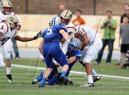 Thumbnail 3 in Georgetown vs. Rouse (UIL 4A Division 2 Semifinal) photogallery.