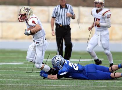 Thumbnail 3 in Georgetown vs. Rouse (UIL 4A Division 2 Semifinal) photogallery.