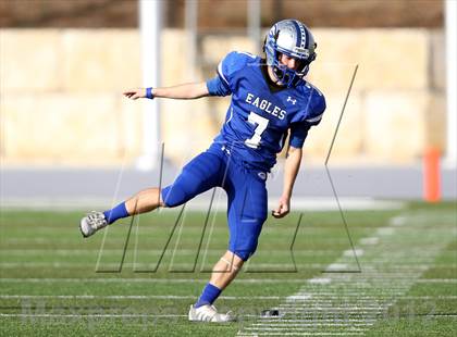 Thumbnail 3 in Georgetown vs. Rouse (UIL 4A Division 2 Semifinal) photogallery.