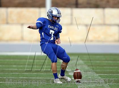 Thumbnail 2 in Georgetown vs. Rouse (UIL 4A Division 2 Semifinal) photogallery.