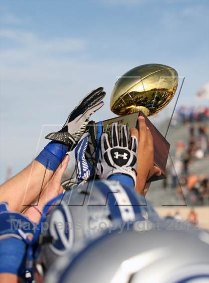 Thumbnail 1 in Georgetown vs. Rouse (UIL 4A Division 2 Semifinal) photogallery.