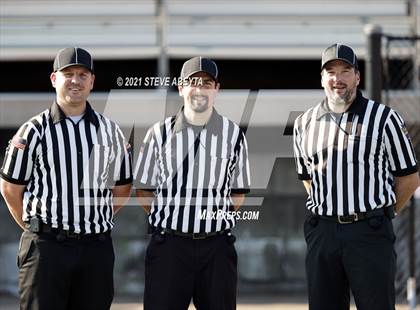 Thumbnail 1 in Bethel Park vs Fox Chapel (WPIAL 3A Quarterfinal) photogallery.