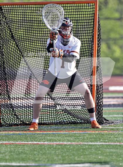 Thumbnail 3 in Bethel Park vs Fox Chapel (WPIAL 3A Quarterfinal) photogallery.