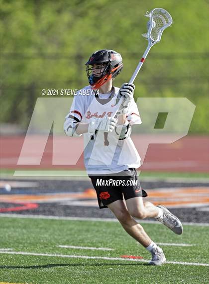 Thumbnail 2 in Bethel Park vs Fox Chapel (WPIAL 3A Quarterfinal) photogallery.