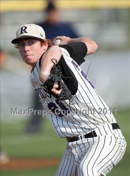 Thumbnail 1 in James River vs. South County (VHSL AAA Semifinal) photogallery.