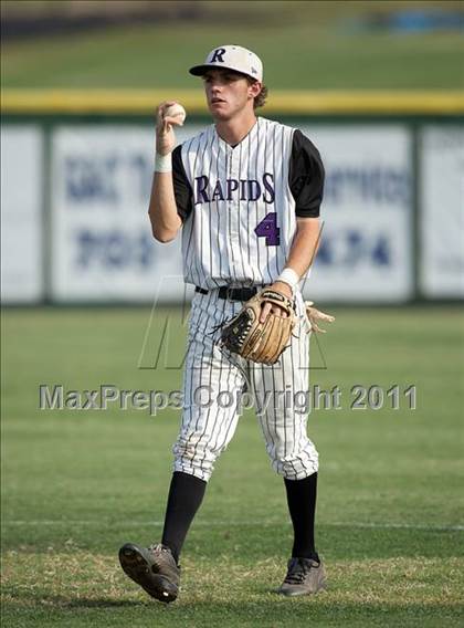 Thumbnail 1 in James River vs. South County (VHSL AAA Semifinal) photogallery.