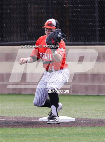 Thumbnail 1 in Rockwall vs Dallas Jesuit photogallery.
