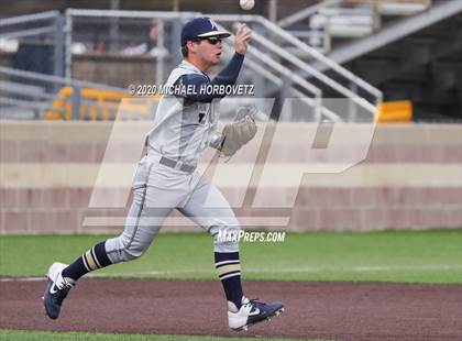 Thumbnail 3 in Rockwall vs Dallas Jesuit photogallery.