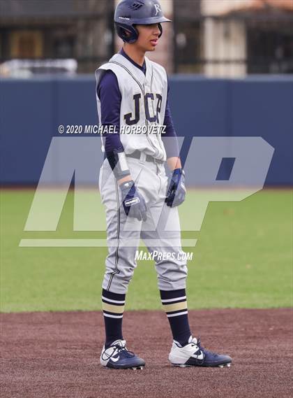 Thumbnail 2 in Rockwall vs Dallas Jesuit photogallery.
