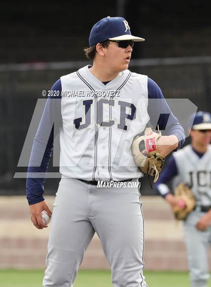 Thumbnail 2 in Rockwall vs Dallas Jesuit photogallery.