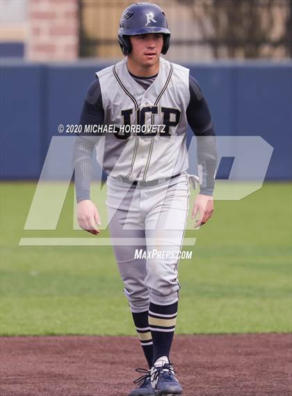 Thumbnail 3 in Rockwall vs Dallas Jesuit photogallery.