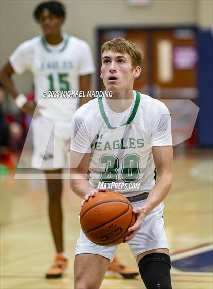 Thumbnail 1 in Tatum vs. LaPorte (Hardin-Jefferson Basketball Marathon) photogallery.