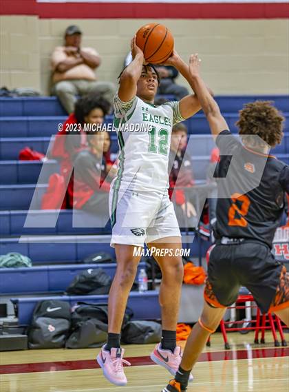 Thumbnail 3 in Tatum vs. LaPorte (Hardin-Jefferson Basketball Marathon) photogallery.