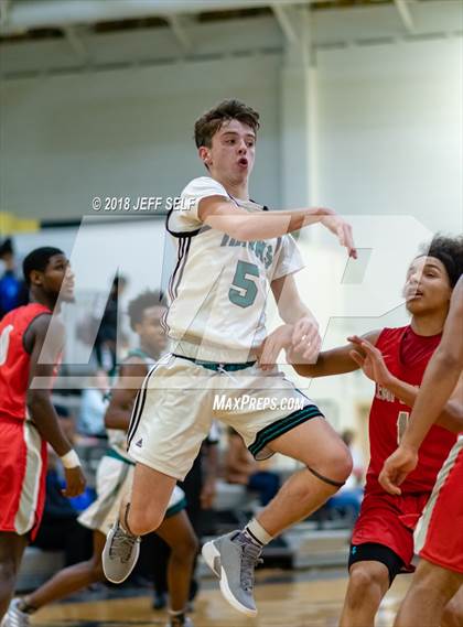 Thumbnail 2 in Kempsville @ Hickory photogallery.