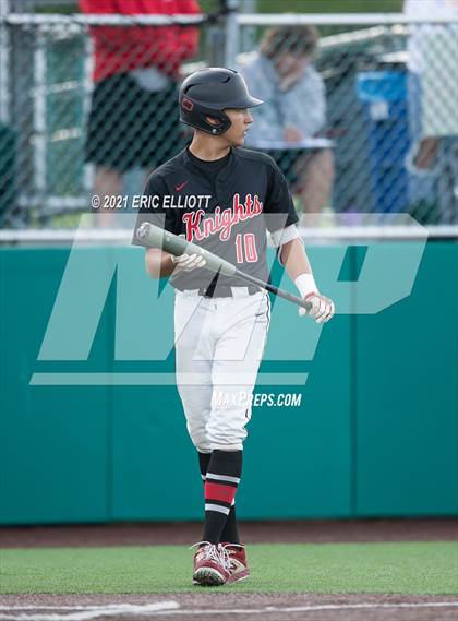 Thumbnail 3 in Franklin vs Hickory (PIAA D10 3A Semi Finals) photogallery.