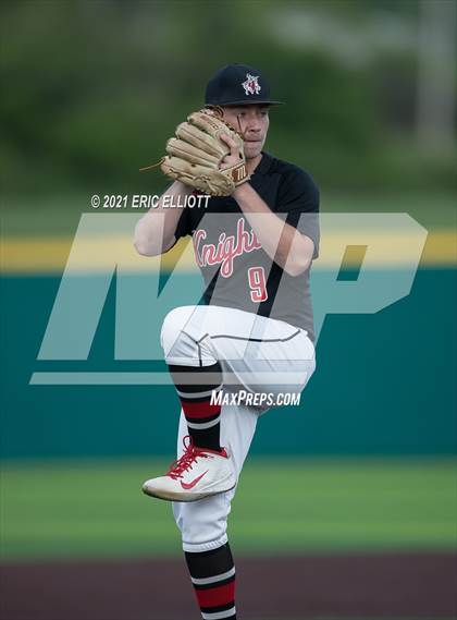 Thumbnail 3 in Franklin vs Hickory (PIAA D10 3A Semi Finals) photogallery.