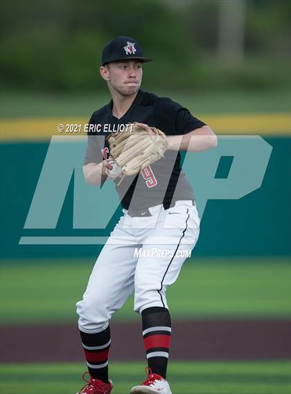 Thumbnail 1 in Franklin vs Hickory (PIAA D10 3A Semi Finals) photogallery.