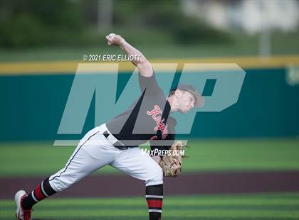 Thumbnail 3 in Franklin vs Hickory (PIAA D10 3A Semi Finals) photogallery.