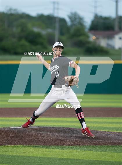 Thumbnail 3 in Franklin vs Hickory (PIAA D10 3A Semi Finals) photogallery.