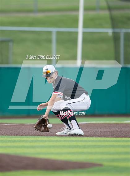 Thumbnail 1 in Franklin vs Hickory (PIAA D10 3A Semi Finals) photogallery.