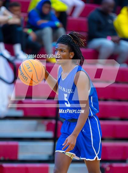 Thumbnail 3 in Mt. Bethel Christian Academy vs McCallie (Hard In The Paint Classic) photogallery.