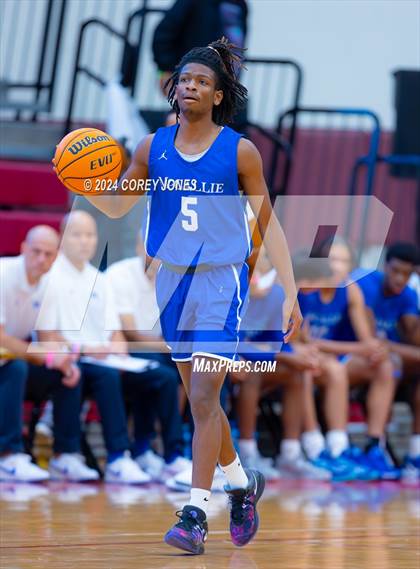 Thumbnail 2 in Mt. Bethel Christian Academy vs McCallie (Hard In The Paint Classic) photogallery.