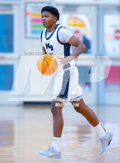 Thumbnail 3 in Mt. Bethel Christian Academy vs McCallie (Hard In The Paint Classic) photogallery.