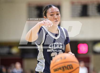 Thumbnail 3 in Desert Vista @ Sierra Canyon (Nike Central Valley Showdown) photogallery.