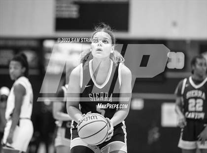Thumbnail 2 in Desert Vista @ Sierra Canyon (Nike Central Valley Showdown) photogallery.