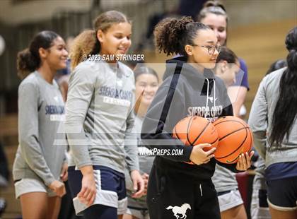 Thumbnail 1 in Desert Vista @ Sierra Canyon (Nike Central Valley Showdown) photogallery.