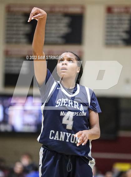 Thumbnail 1 in Desert Vista @ Sierra Canyon (Nike Central Valley Showdown) photogallery.
