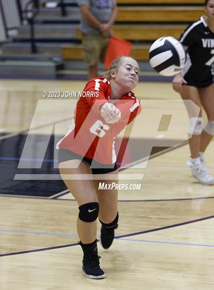 Thumbnail 1 in Huntington North @ Leo photogallery.