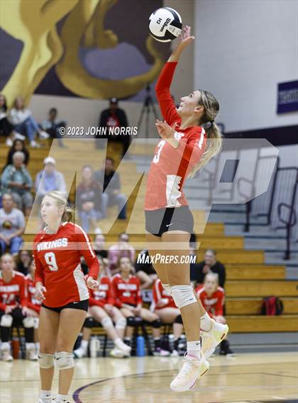 Thumbnail 1 in Huntington North @ Leo photogallery.