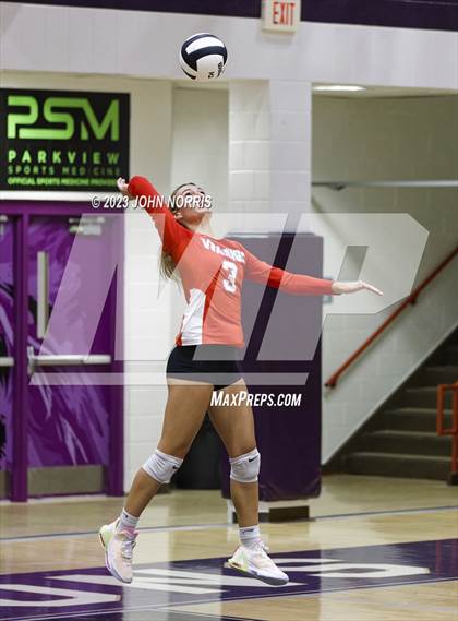 Thumbnail 1 in Huntington North @ Leo photogallery.