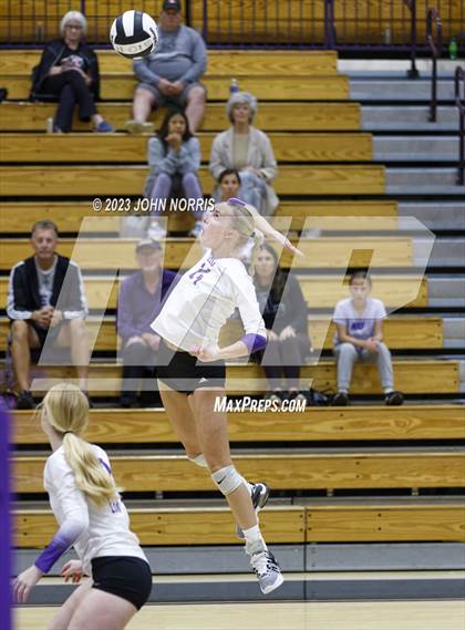 Thumbnail 2 in Huntington North @ Leo photogallery.